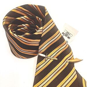 100% Silk VTG Serica Tie & Scimitar Sword Tie Bar Mother of Pearl